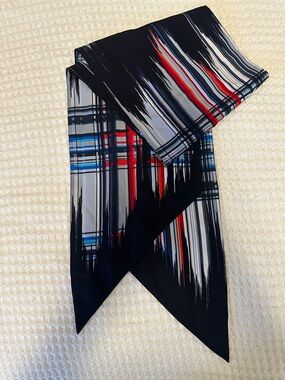 American Airlines flight attendant scarf
